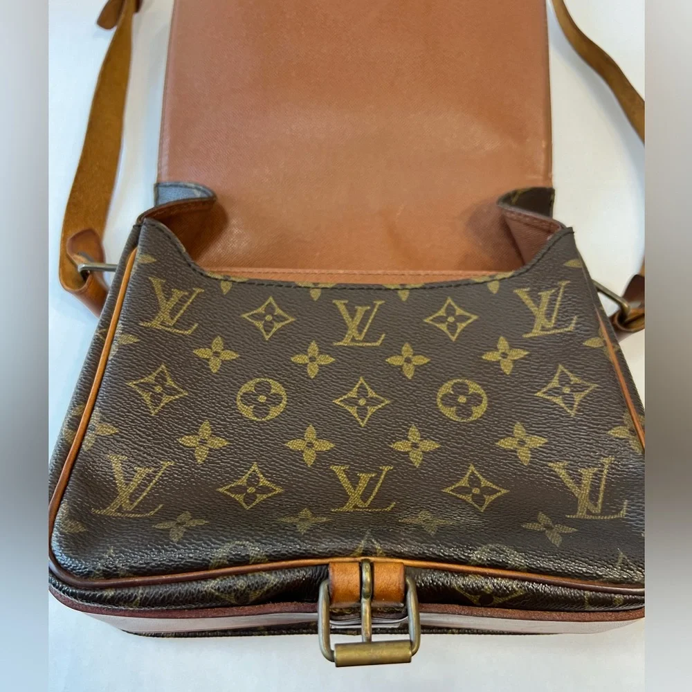LOUIS VUITTON Monogram Cartouchiere Bag‎ - Picture 3 of 16
